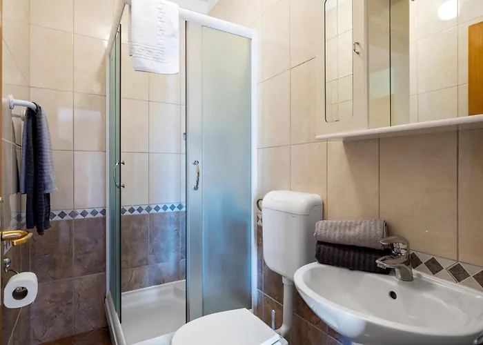 1 Bedroom Gorgeous In Murter